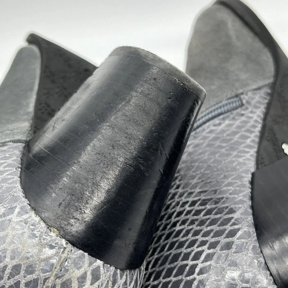 Vionic BROMLEY Ankle Boots Womens 9.5 Wide Grey Suede Faux Snake Booties Zip - Picture 10 of 14